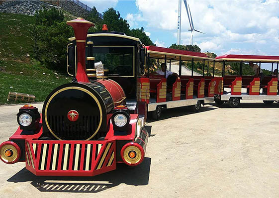 鋰電池觀光小火車