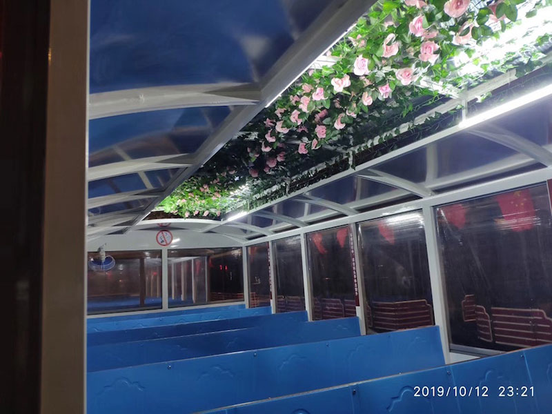 景區(qū)觀光小火車-頂部風(fēng)扇